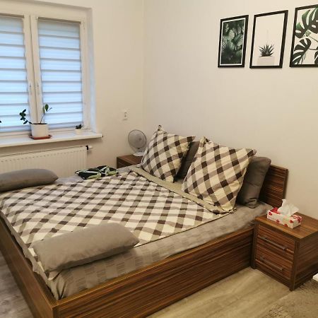 Opole Apartament Mieszkanie U Lukasza Apartamento Exterior foto