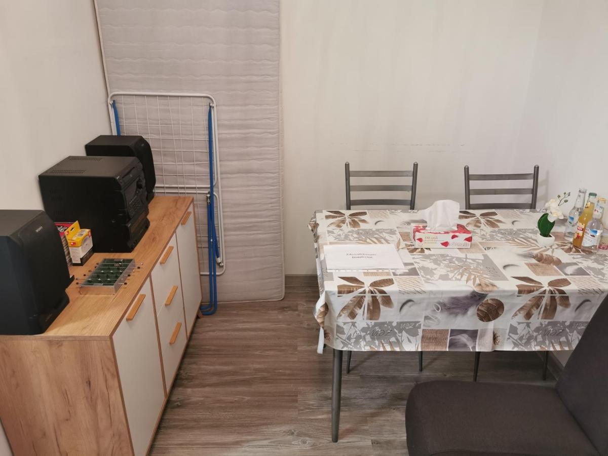 Opole Apartament Mieszkanie U Lukasza Apartamento Exterior foto